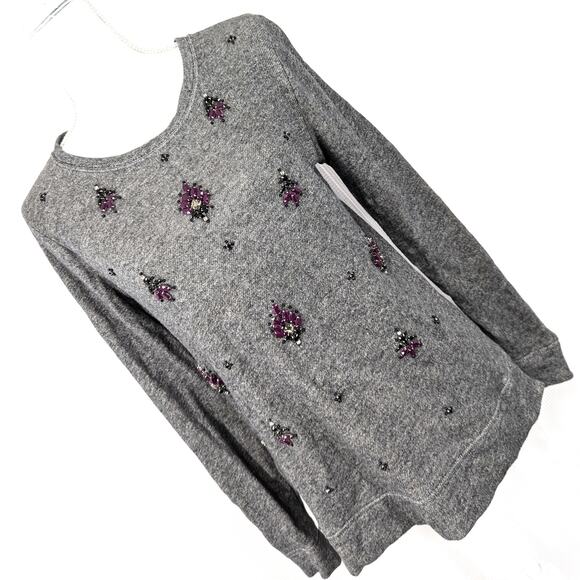ANN TAYLOR LOFT! GRAY & WHITE MARLED SWEATSHIRT W/BURGUNDY, BLACK JEWELS! SZ M - Picture 1 of 9